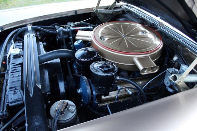 1958 Cadillac Eldorado Biarritz - photo 11