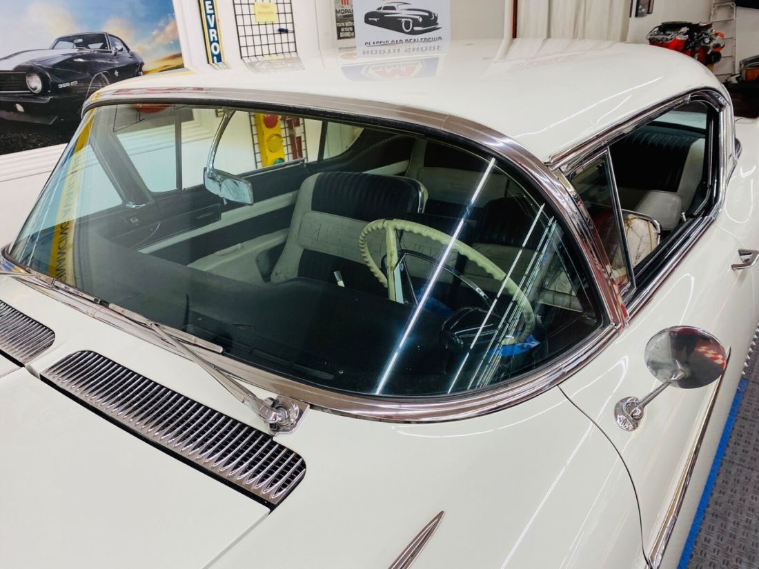 1958 Cadillac Eldorado - SEVILLE COUPE - VERY CLEAN BODY - NICE PAINT - S - photo 11