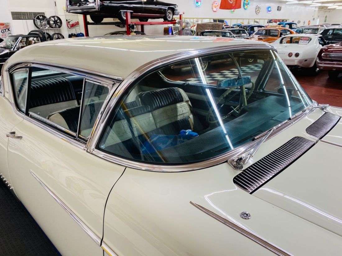 1958 Cadillac Eldorado - SEVILLE COUPE - VERY CLEAN BODY - NICE PAINT - S - photo 12