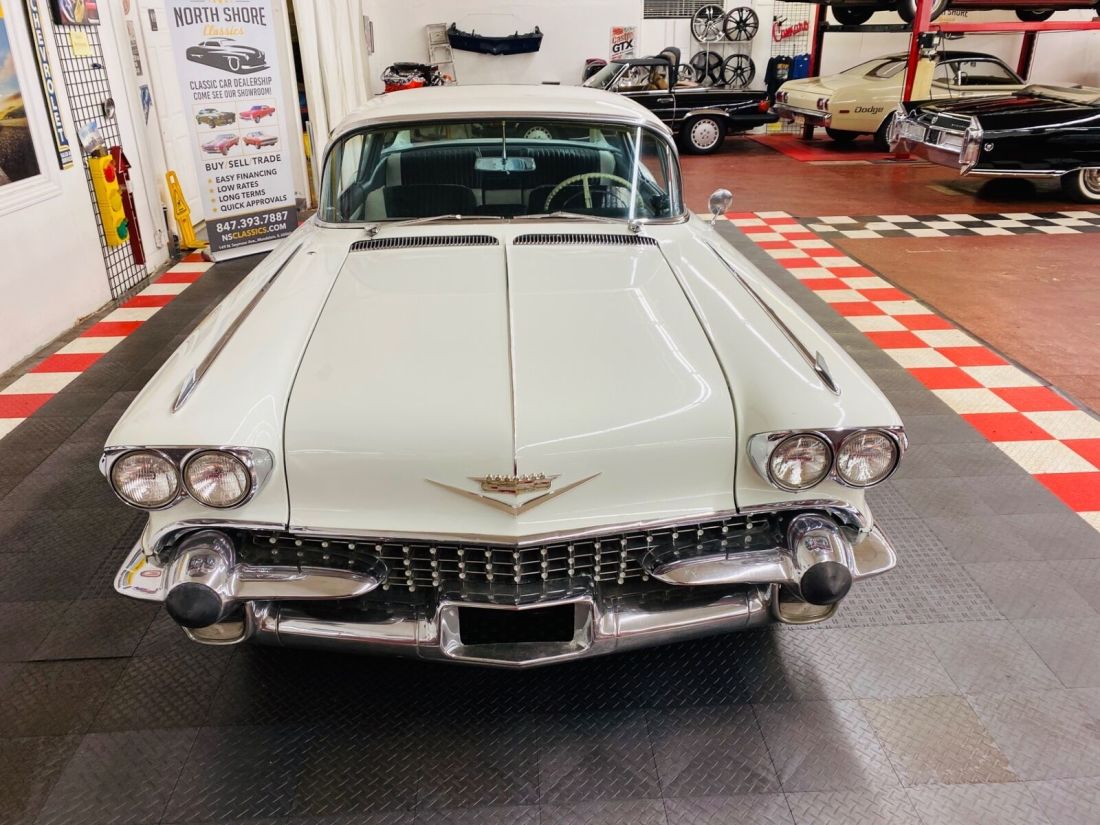 1958 Cadillac Eldorado - SEVILLE COUPE - VERY CLEAN BODY - NICE PAINT - S - photo 5