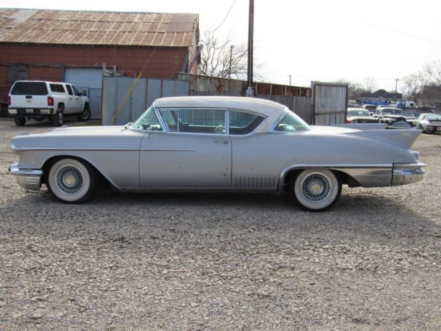 1958 Cadillac Eldorado SEVILLE - photo 4