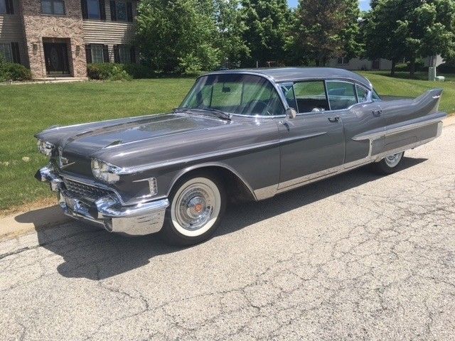 1958 Cadillac Fleetwood - 60 SPECIAL 4 DOOR HARDTOP - CLASSIC CRUISER- - photo 3