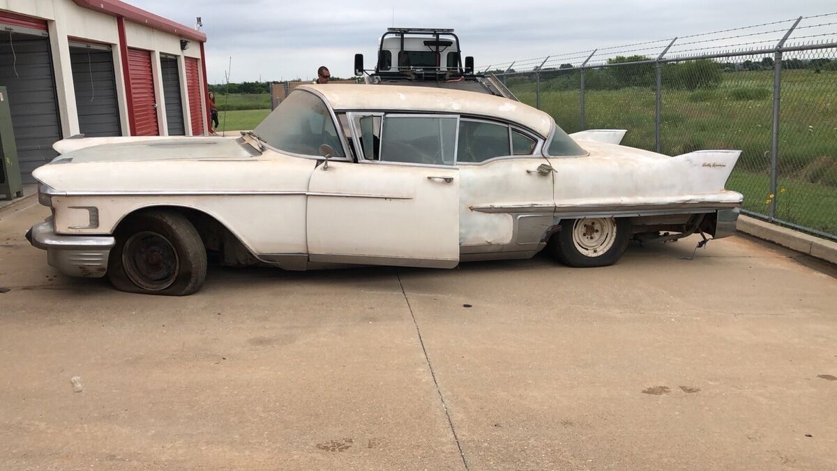 1958 Cadillac Fleetwood - photo 11