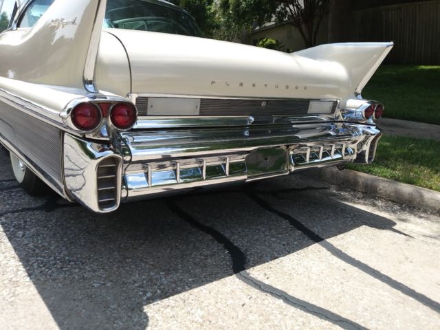 1958 Cadillac Fleetwood Series 60 - photo 8