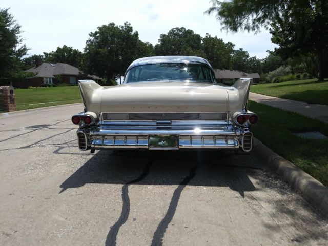 1958 Cadillac Fleetwood Series 60 - photo 9