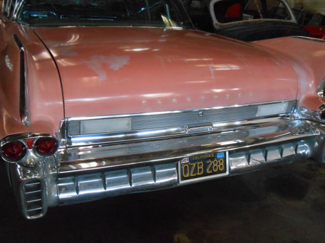 1958 Cadillac Fleetwood BIEGE - photo 2