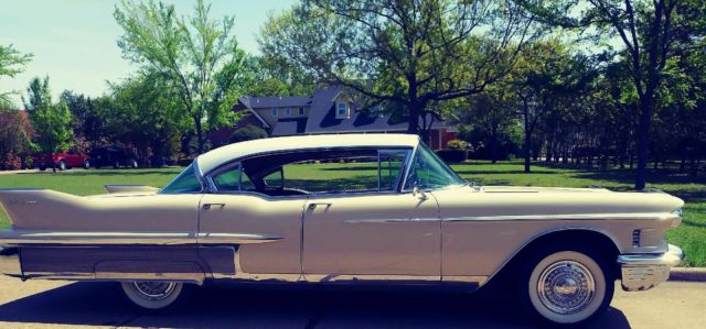 1958 Cadillac Series 60 Fleetwood - photo 8