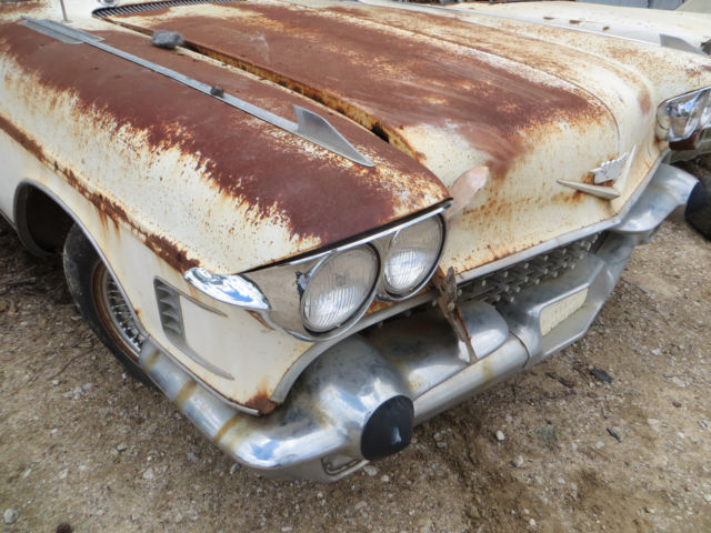 1958 Cadillac Series 60 Fleetwood - photo 4