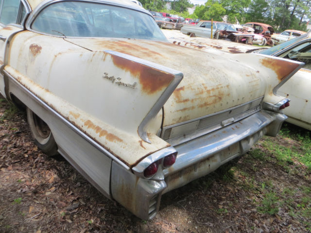 1958 Cadillac Series 60 Fleetwood - photo 7