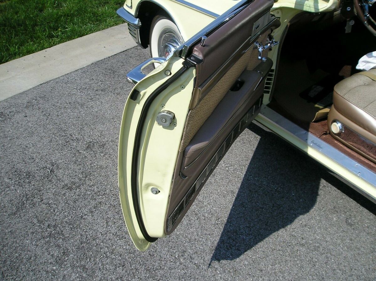 1958 Cadillac DeVille Series 62 Coupe - photo 10