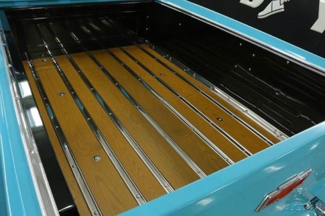 1958 Chevrolet 1/2 ton pick up Cameo fuellie 327 4 speed - photo 9