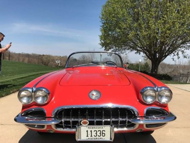 1958 Chevrolet Corvette Convertible with Hard Top - photo 5
