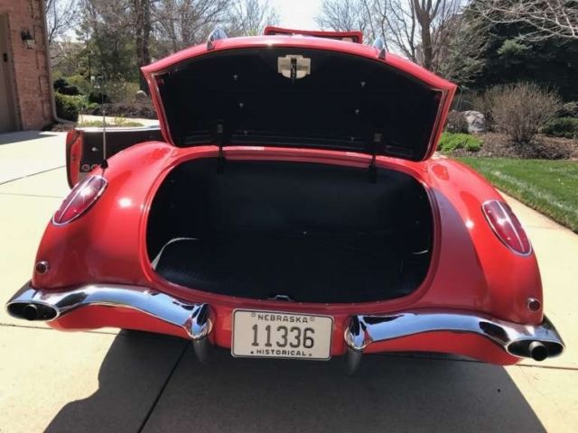 1958 Chevrolet Corvette Convertible with Hard Top - photo 7