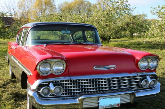 1958 Chevrolet Biscayne - Classic American Car, runs/drives great - clean title 1958 Chevrolet Impala --