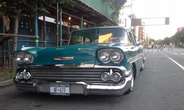 1958 Chevrolet Impala - photo 2