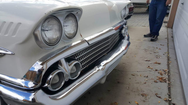 1958 Chevrolet - photo 3