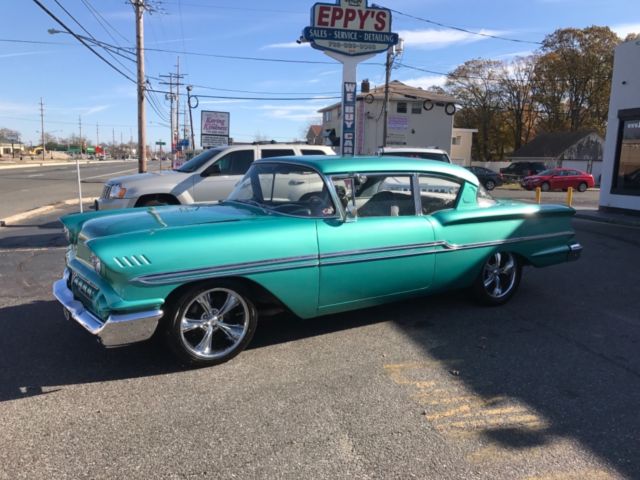 1958 Chevrolet Biscayne - photo 2