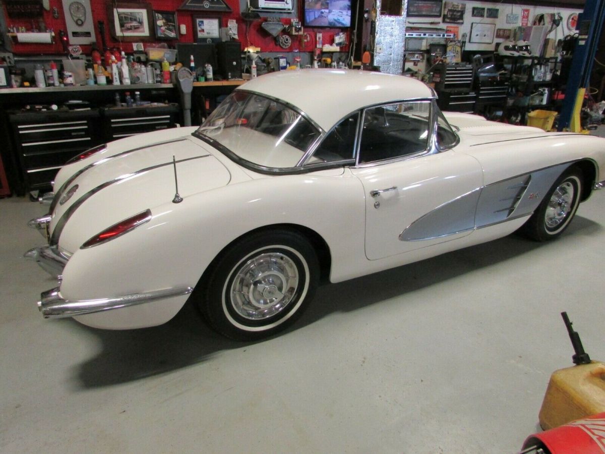 1958 Chevrolet Corvette Stock - photo 2