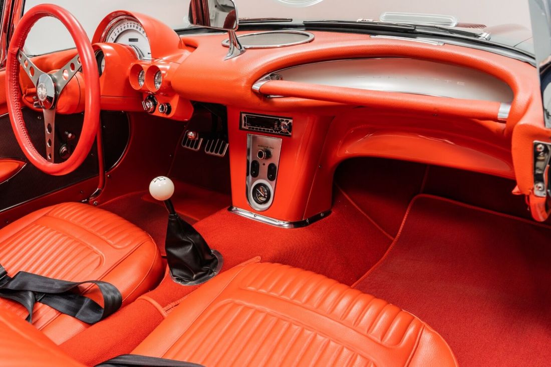 1958 Chevrolet Corvette - photo 13