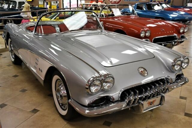 1958 Chevrolet Corvette 2x4bbl - photo 8