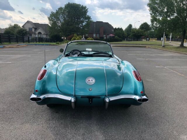 1958 Chevrolet Corvette - photo 8