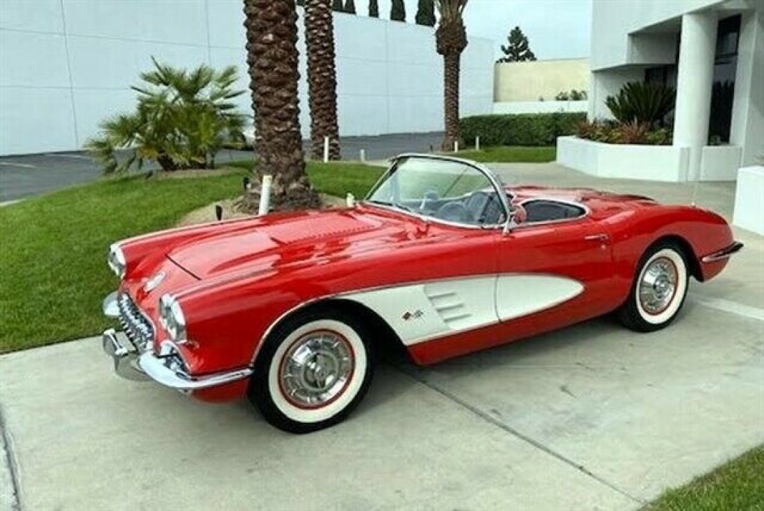 1958 Chevrolet Corvette - photo 2