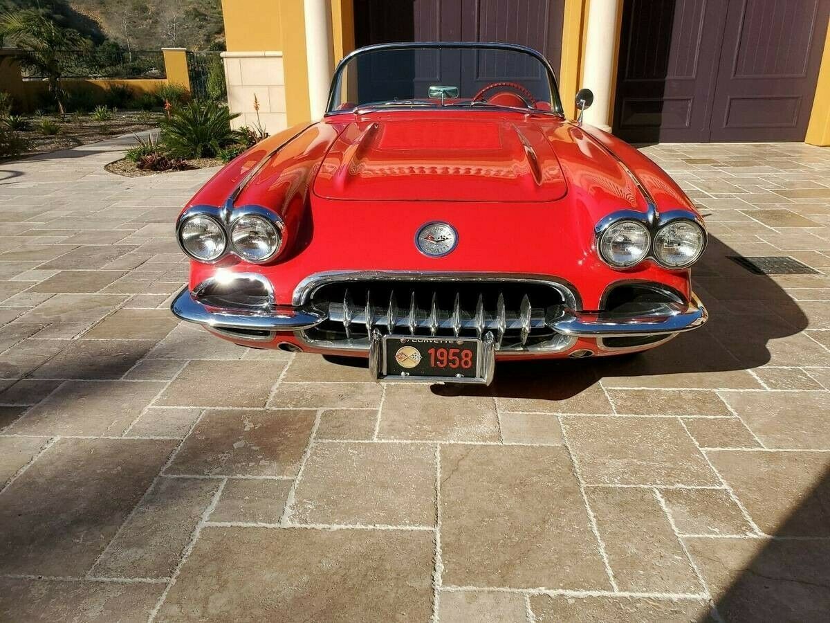 1958 Chevrolet Corvette CUSTOM RESTORED - photo 3
