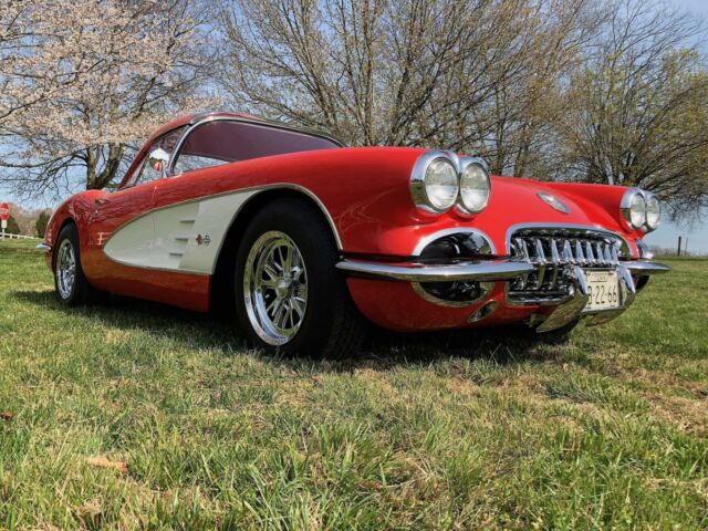 1958 Chevrolet Corvette - photo 3