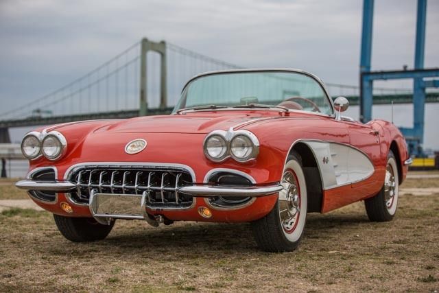 1958 Chevrolet Corvette CONVERTIBLE - photo 2