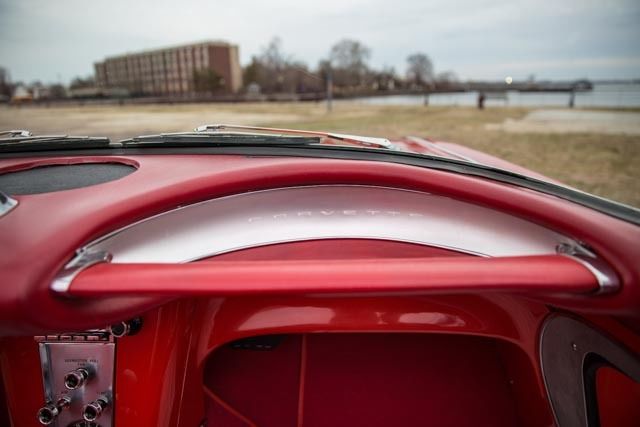 1958 Chevrolet Corvette CONVERTIBLE - photo 7