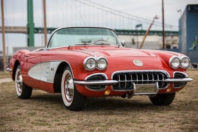 1958 Chevrolet Corvette CONVERTIBLE - photo 9