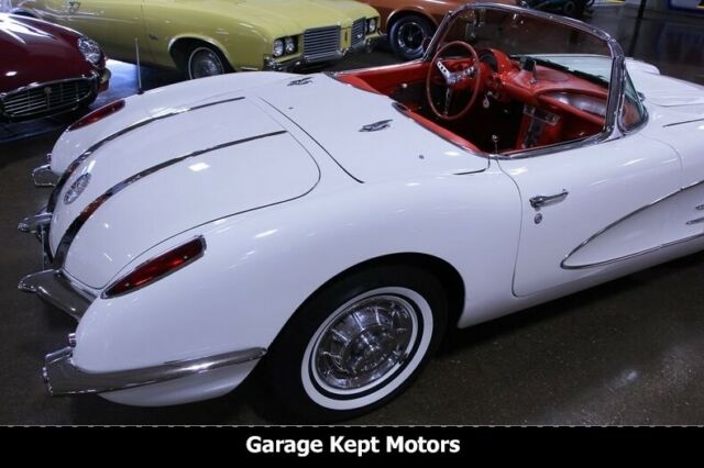 1958 Chevrolet Corvette Convertible - photo 9