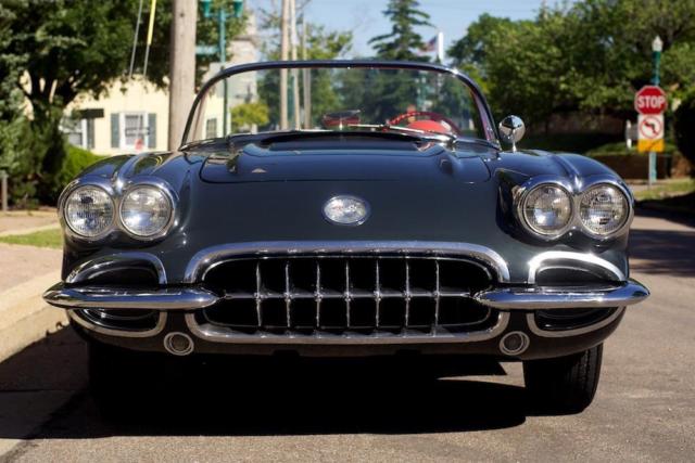 1958 Chevrolet Corvette Convertible - photo 4