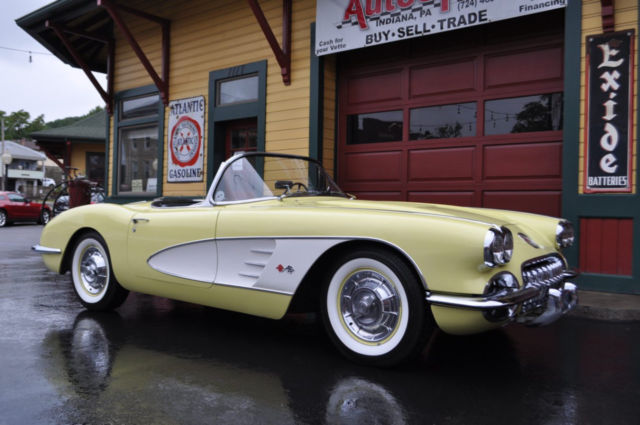 1958 Chevrolet Corvette Extemely Rare Panama Yellow 1958 Corvette! - photo 8