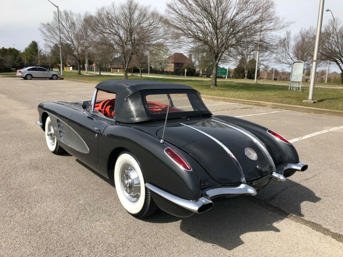 1958 Chevrolet Corvette - photo 13
