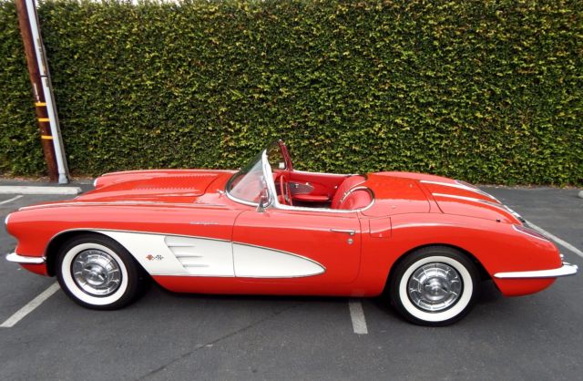 1958 Chevrolet Corvette Fuel Injected 4 Speed Hard Top Roadster - photo 2
