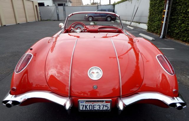 1958 Chevrolet Corvette Fuel Injected 4 Speed Hard Top Roadster - photo 9