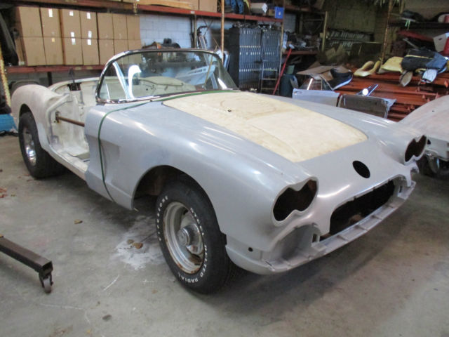 1958 Chevrolet Corvette - photo 3