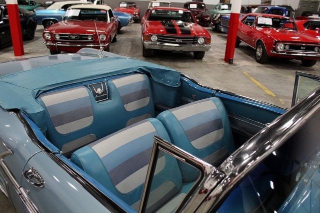 1958 Chevrolet Impala Convertible - photo 10