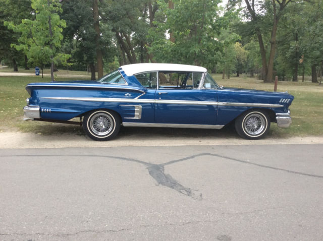 1958 Chevrolet Impala sport coupe