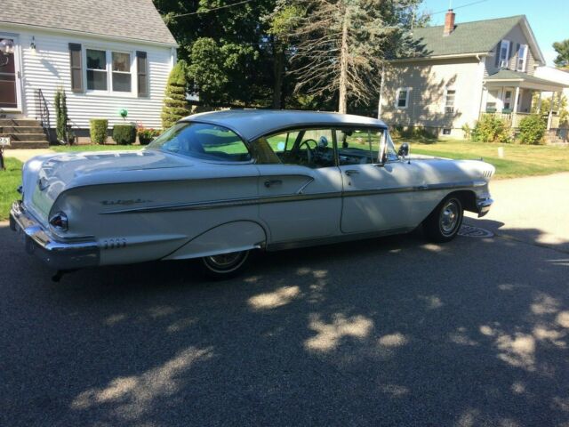 1958 Chevrolet Impala 4 Door Hardtop - photo 2