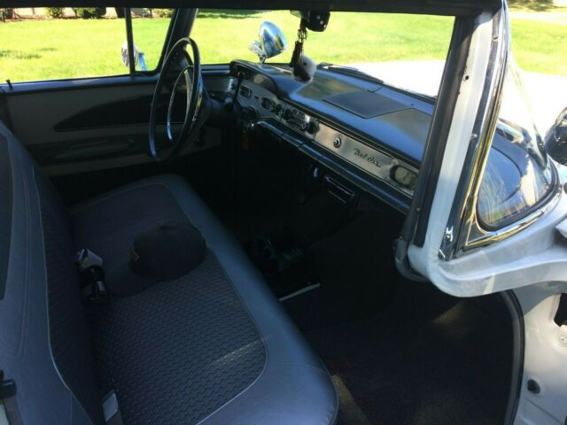 1958 Chevrolet Impala 4 Door Hardtop - photo 8