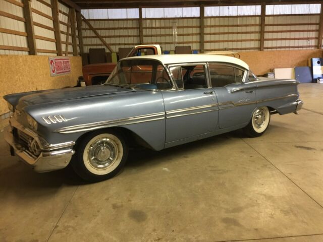 1958 Chevy Impala Biscayne 58 Chevrolet: survivor car, original including paint 1958 Chevrolet Impala Biscayne
