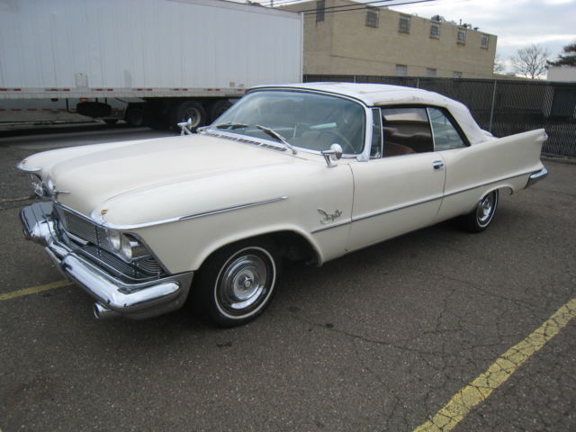 1958 Chrysler Imperial Base Convertible 2-Door - photo 2