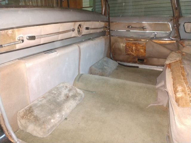 1958 Chrysler Imperial Ghia Limousine Unrestored - photo 11