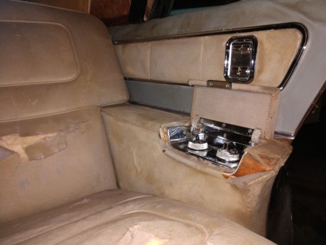 1958 Chrysler Imperial Ghia Limousine Unrestored - photo 12