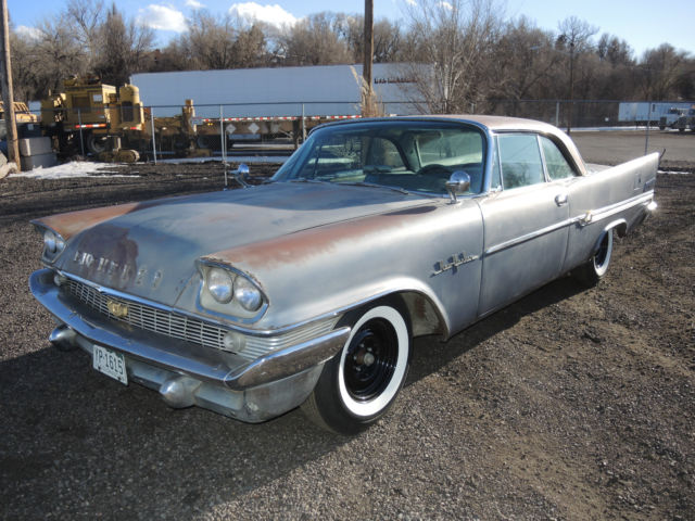 1958 Chrysler New Yorker 2-door - photo 2