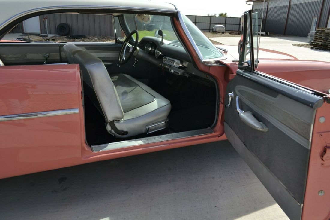 1958 Chrysler Windsor - photo 12