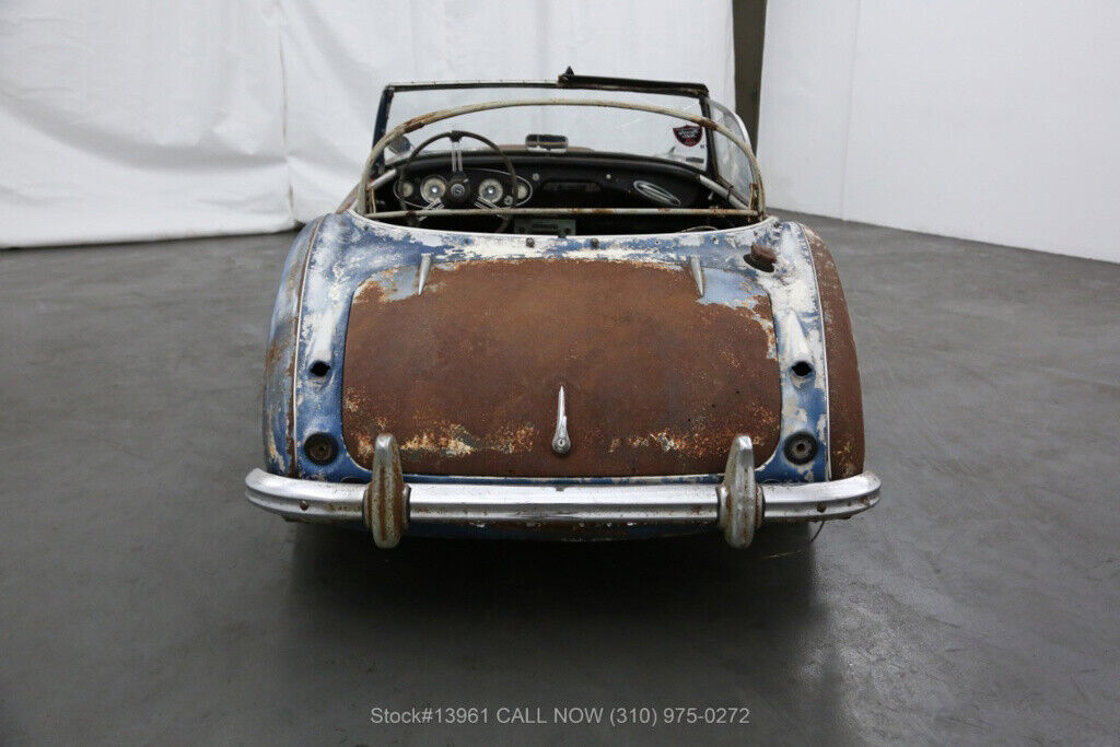 1958 Austin Healey 100-6 BN4 Convertible Sports Car - photo 6