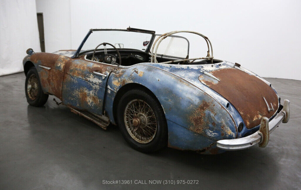 1958 Austin Healey 100-6 BN4 Convertible Sports Car - photo 7